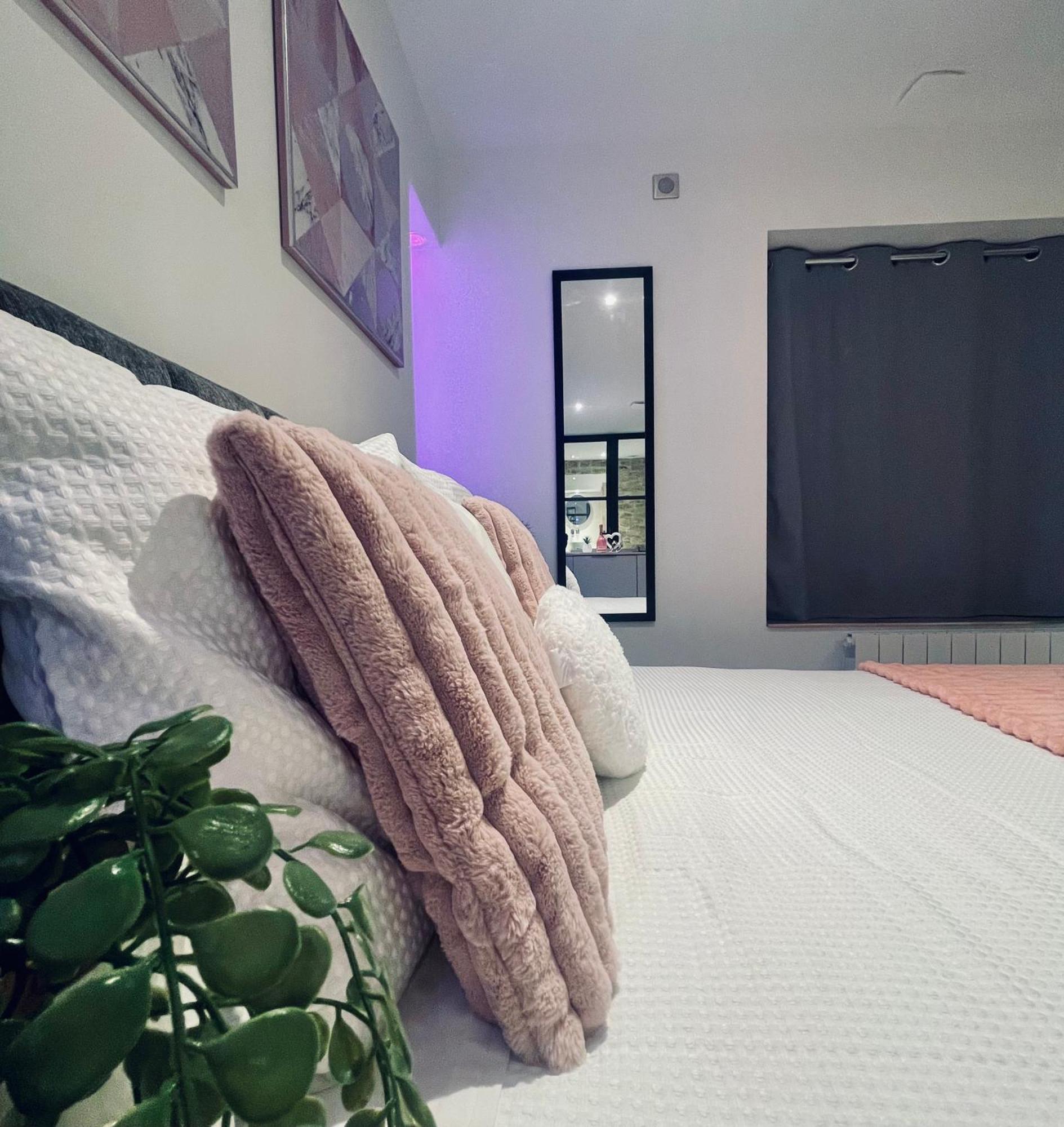 Cosy Love Saint-Alban-de-Roche Экстерьер фото